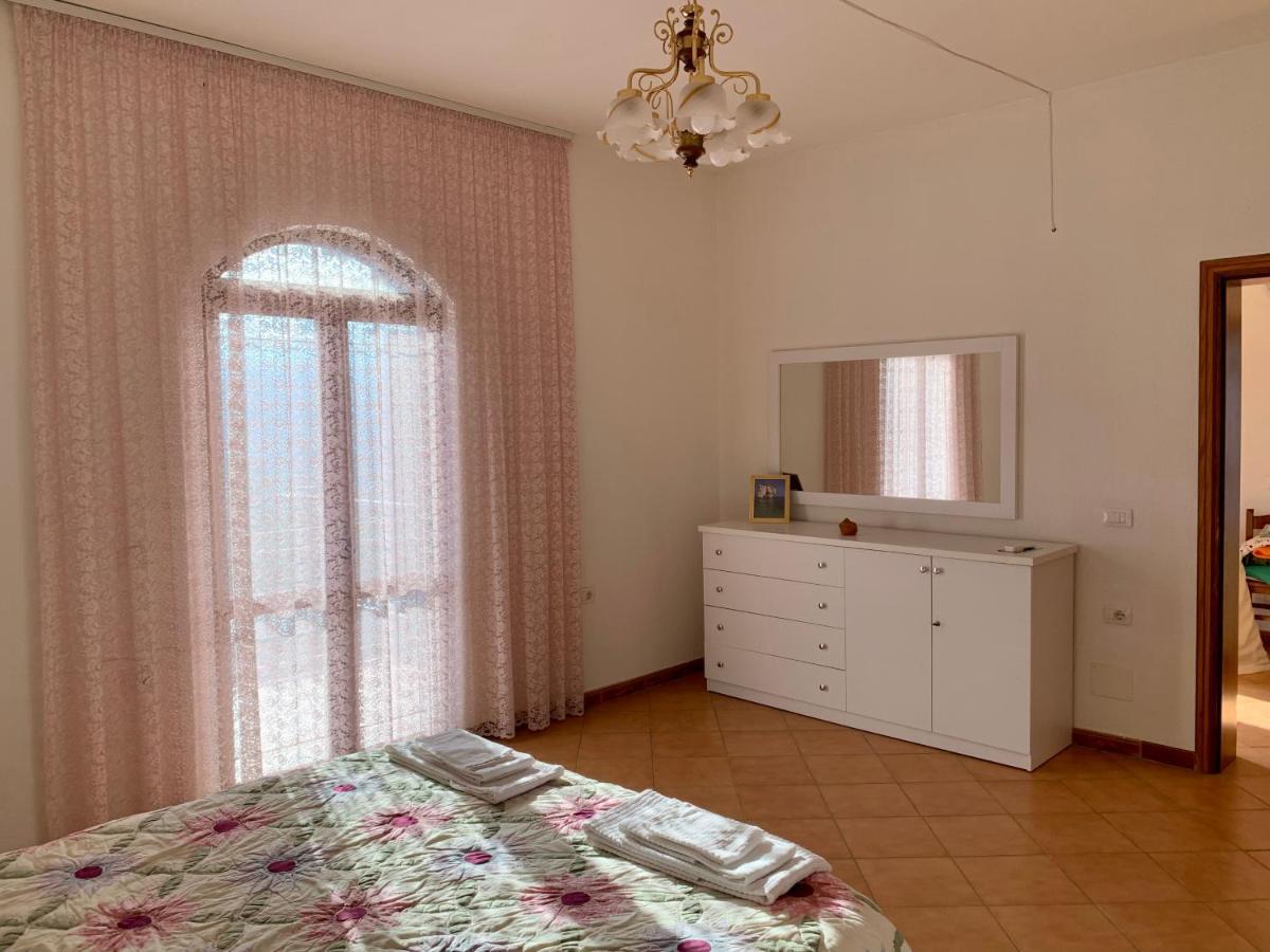 Guesthouse Villa Rosa Berat Exterior photo