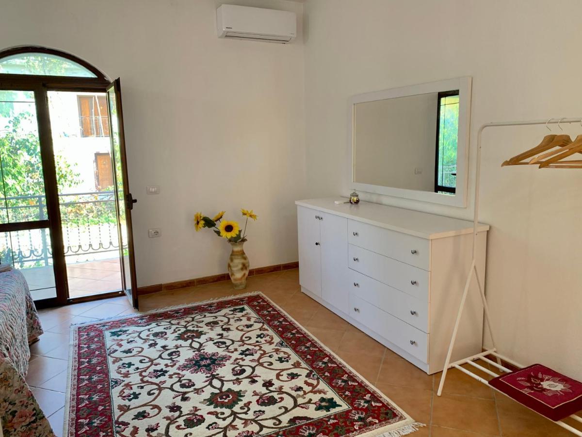 Guesthouse Villa Rosa Berat Exterior photo