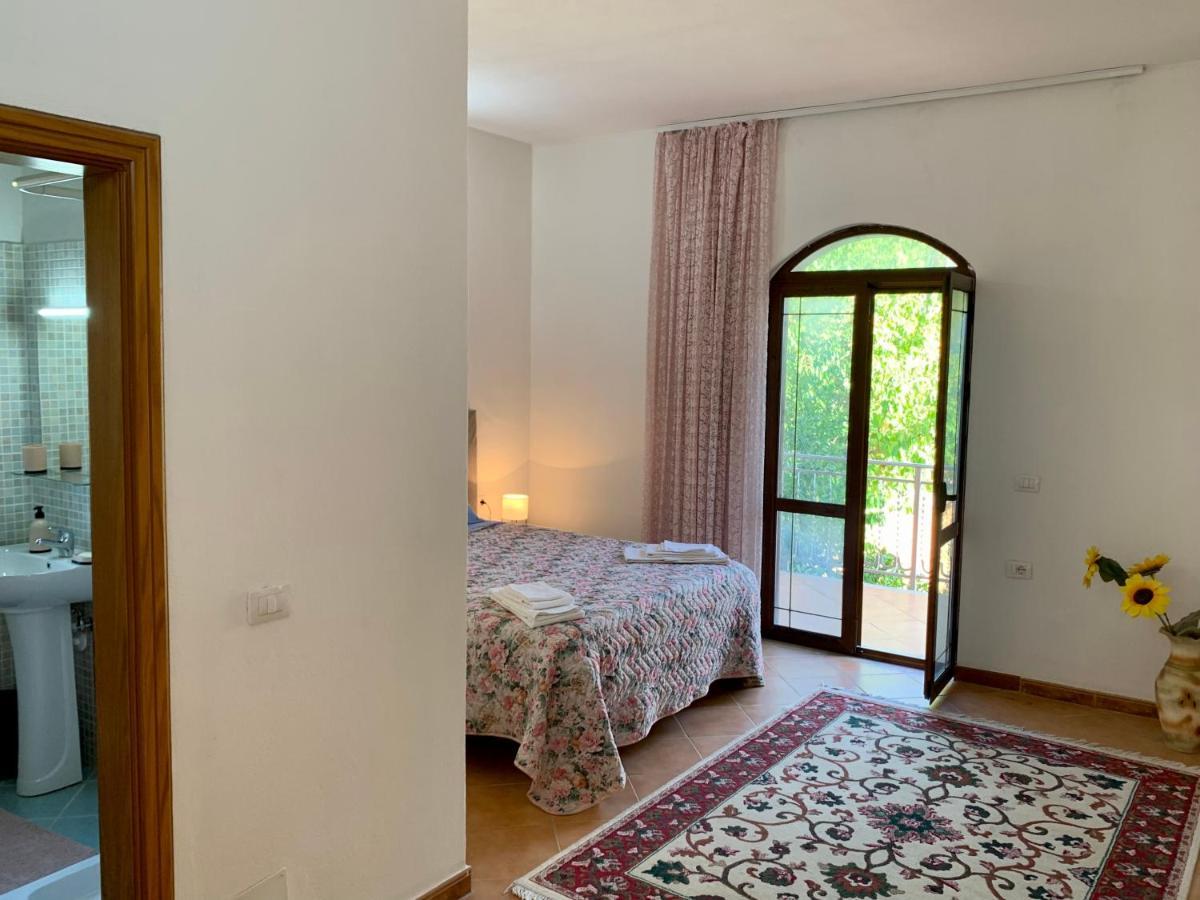 Guesthouse Villa Rosa Berat Exterior photo