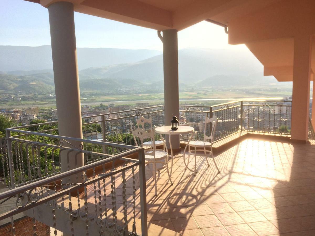 Guesthouse Villa Rosa Berat Exterior photo