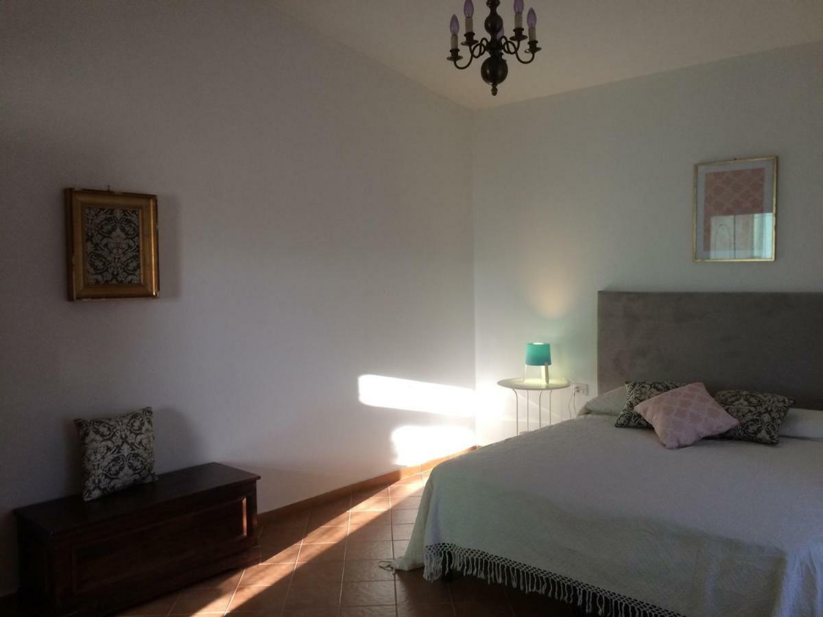 Guesthouse Villa Rosa Berat Exterior photo